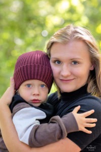 Familienfotos: Frau mit Kind